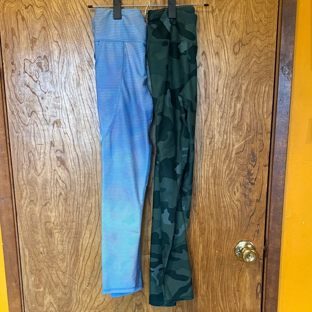 Bundle: 2 Pairs Old Navy Active Leggings Girls Size 10/12 - Picture 1 of 10